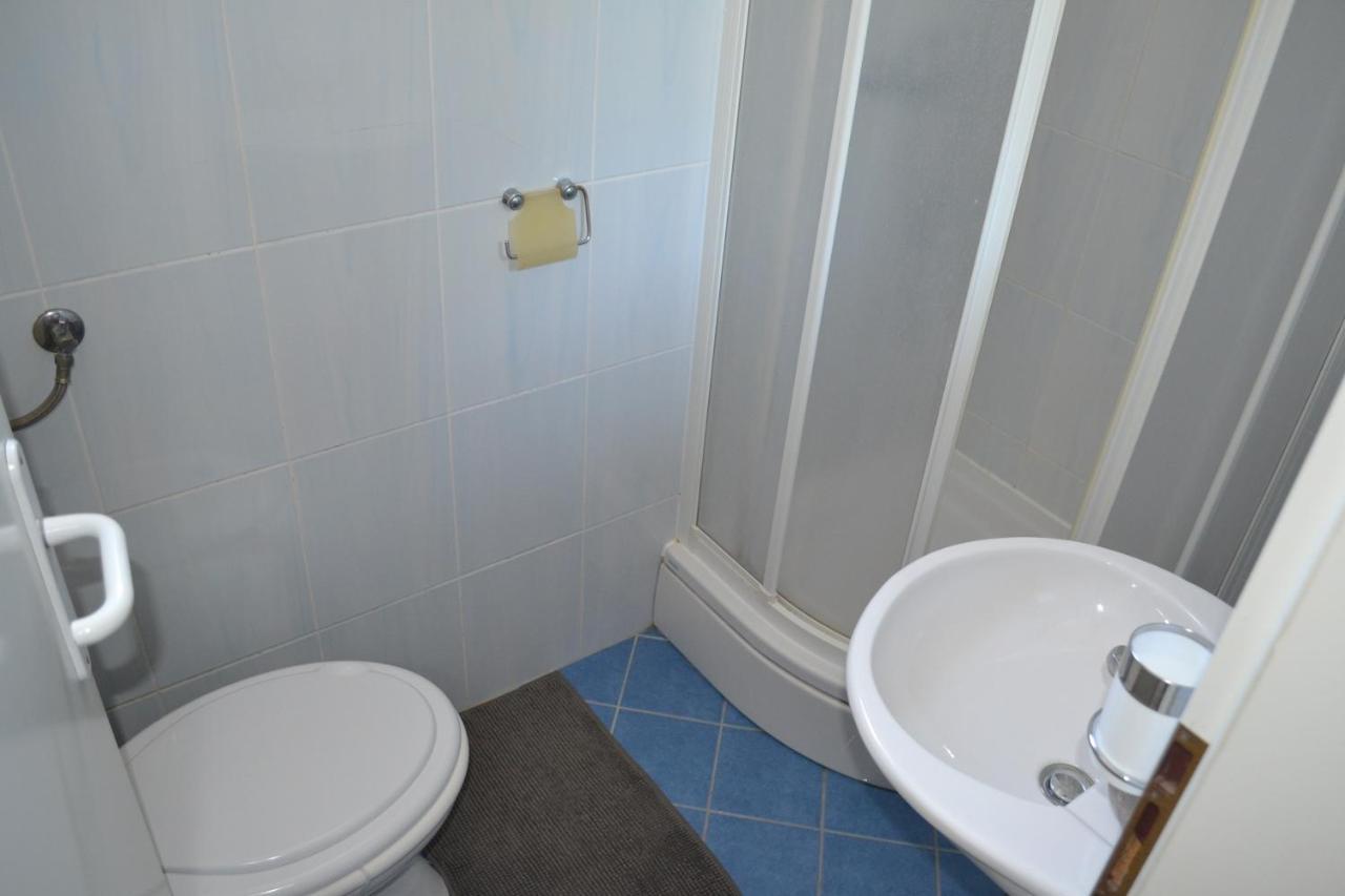 Apartments Lucija ซรีมา ภายนอก รูปภาพ