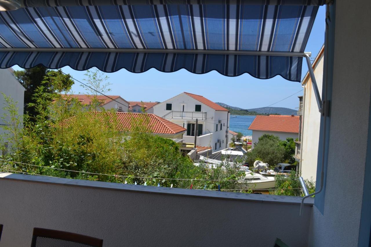 Apartments Lucija ซรีมา ภายนอก รูปภาพ