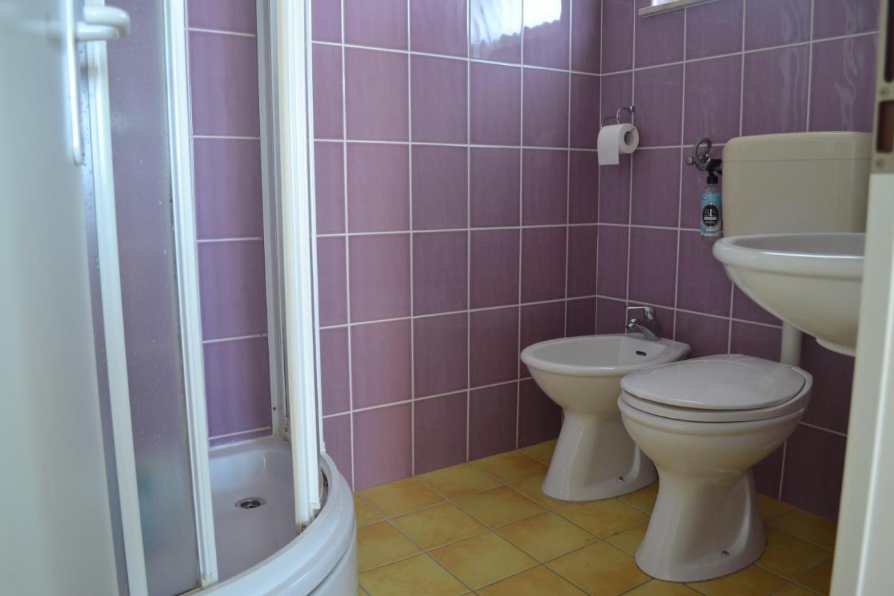 Apartments Lucija ซรีมา ภายนอก รูปภาพ
