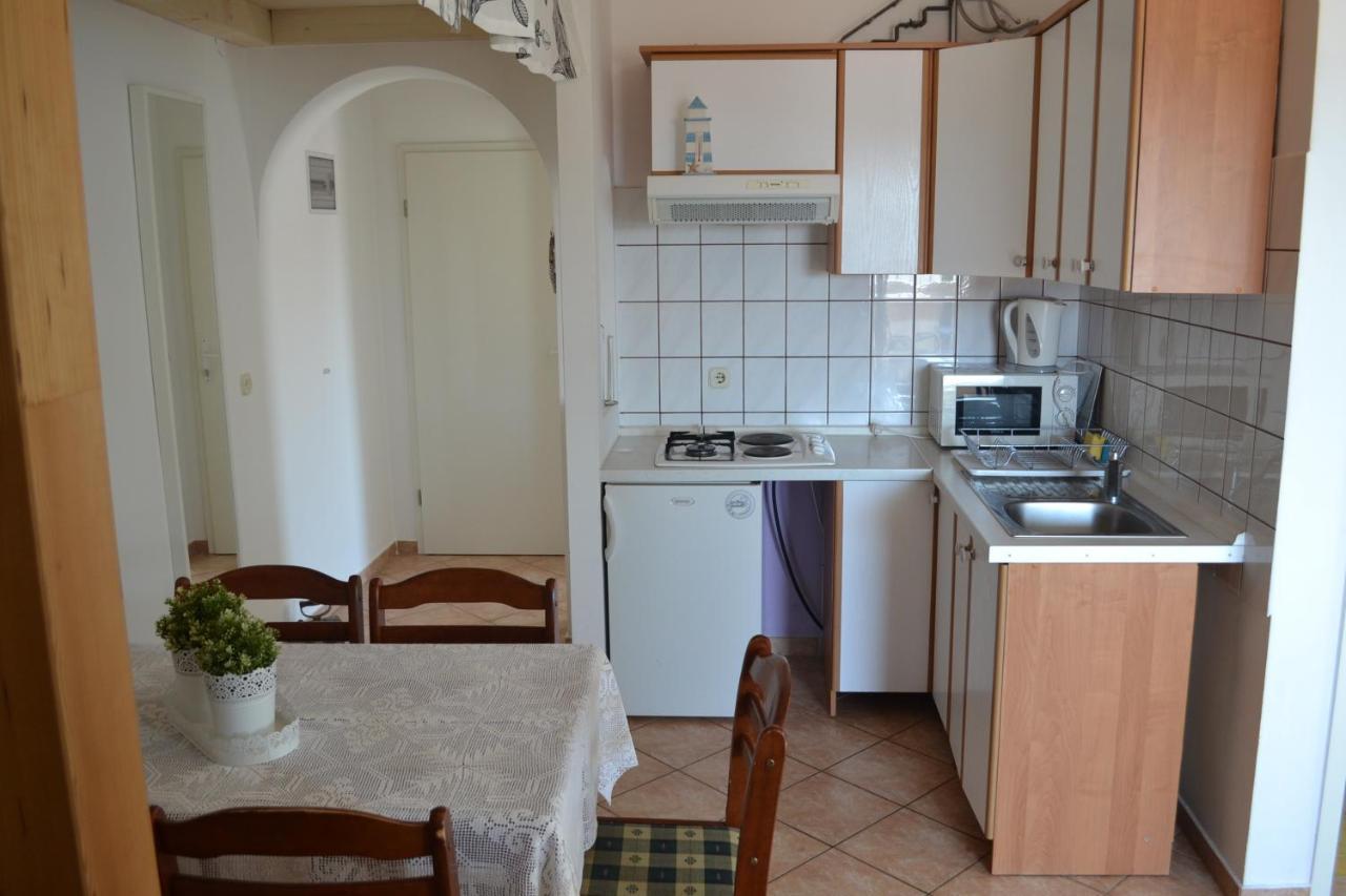 Apartments Lucija ซรีมา ภายนอก รูปภาพ
