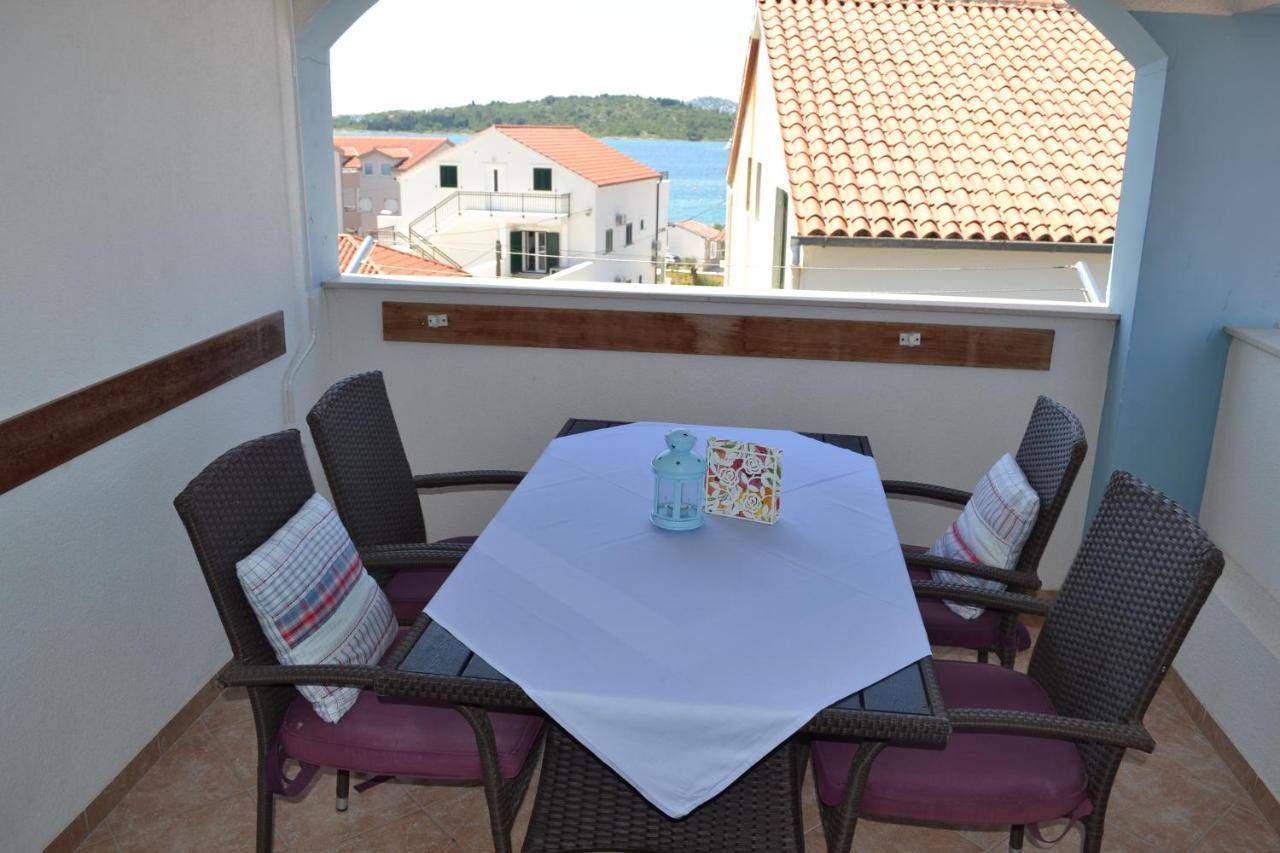 Apartments Lucija ซรีมา ภายนอก รูปภาพ